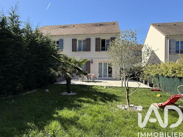 Vente Maison 5 pièces 92 m2 Santeny