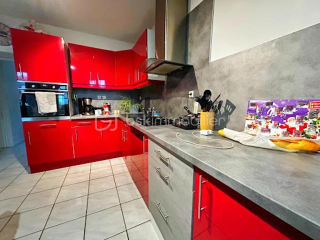 Vente Maison 5 pièces 93.2 m2 Les Sièges