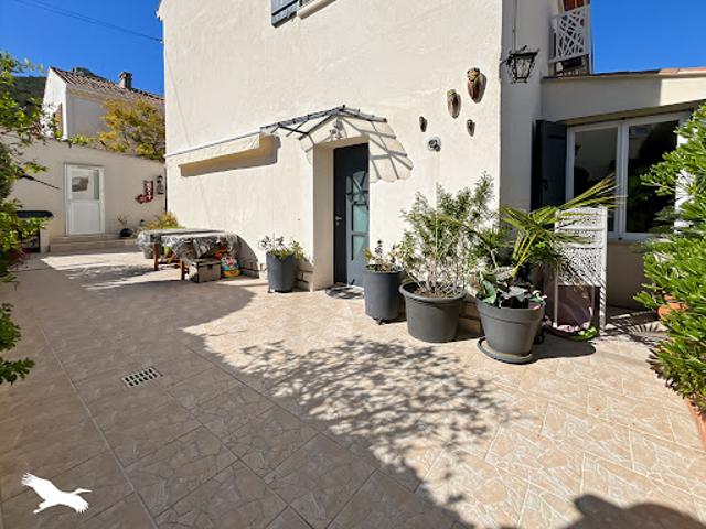 Vente Maison 5 pièces 93.85 m2 Marseille 11ème