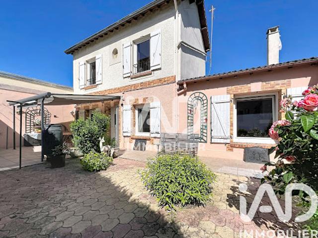 Vente Maison 5 pièces 93 m2 Gretz Armainvilliers