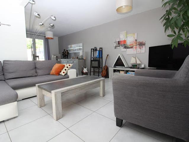 Vente Maison 5 pièces 93 m2 Neufchâtel sur Aisne