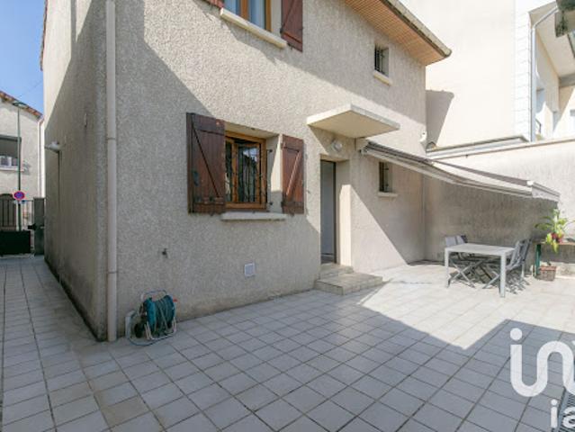 Vente Maison 5 pièces 94 m2 Alfortville