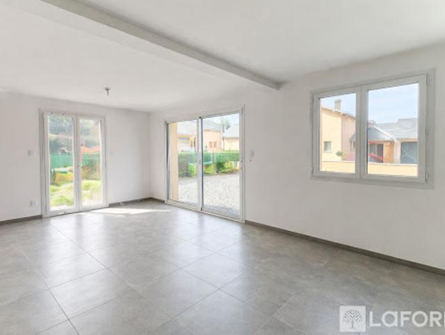 Vente Maison 5 pièces 95 m2 Baratier