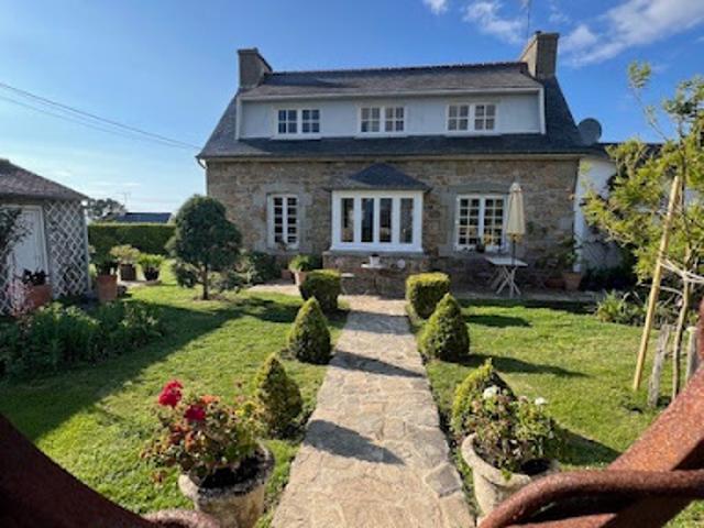 Vente Maison 5 pièces 95 m2 Penvénan