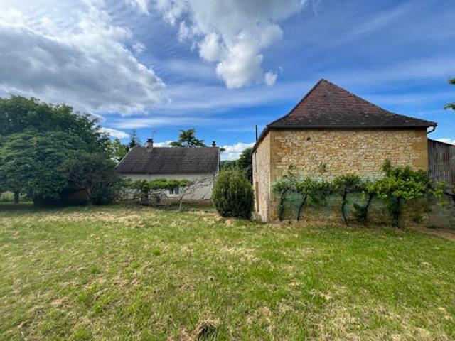 Vente Maison 5 pièces 96 m2 Saint Martial d'Albarède