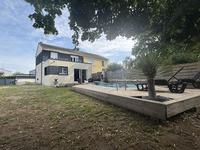Vente Maison 5 pièces 97 m2 Durtal
