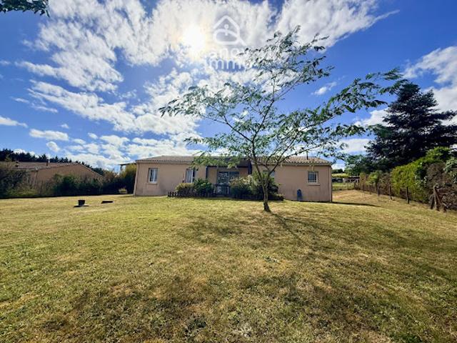 Vente Maison 5 pièces 97 m2 Fouquebrune