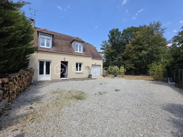Vente Maison 5 pièces 97 m2 Montcourt Fromonville