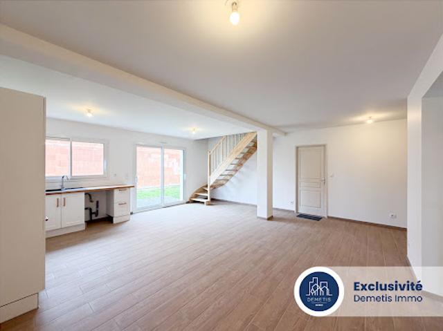 Vente Maison 5 pièces 97 m2 Sargé lès le Mans