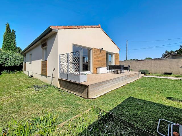 Vente Maison 5 pièces 97 m2 Sénas