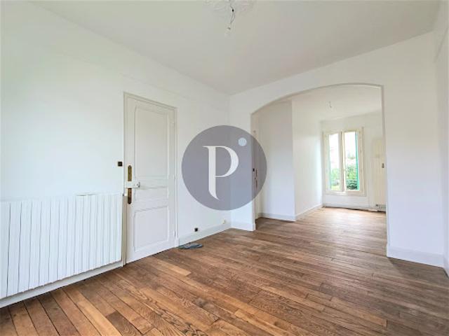 Vente Maison 5 pièces 97 m2 Vitry sur Seine