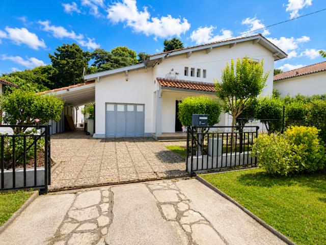 Vente Maison 5 pièces 97 m2 Villeneuve sur Lot