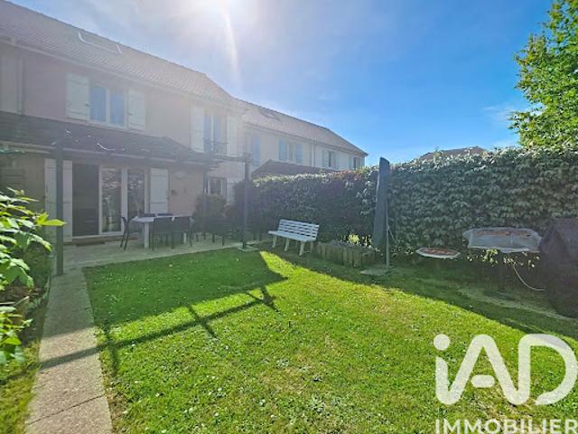 Vente Maison 5 pièces 98 m2 Moussy le Neuf