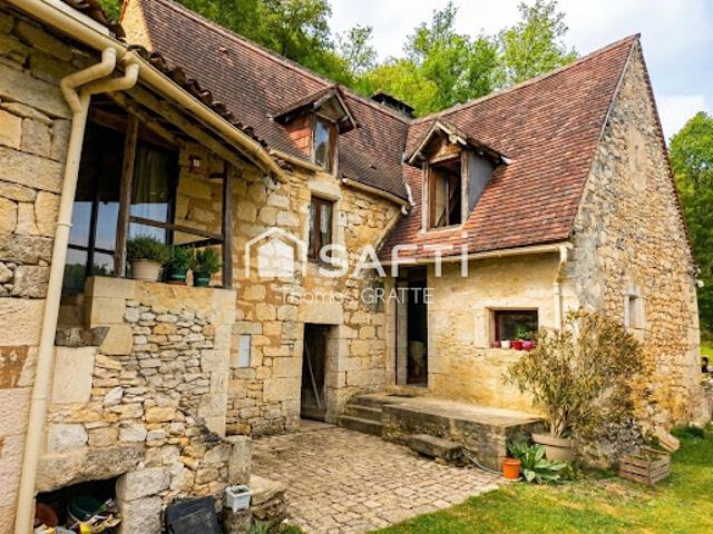 Vente Maison 5 pièces 98 m2 Vezac