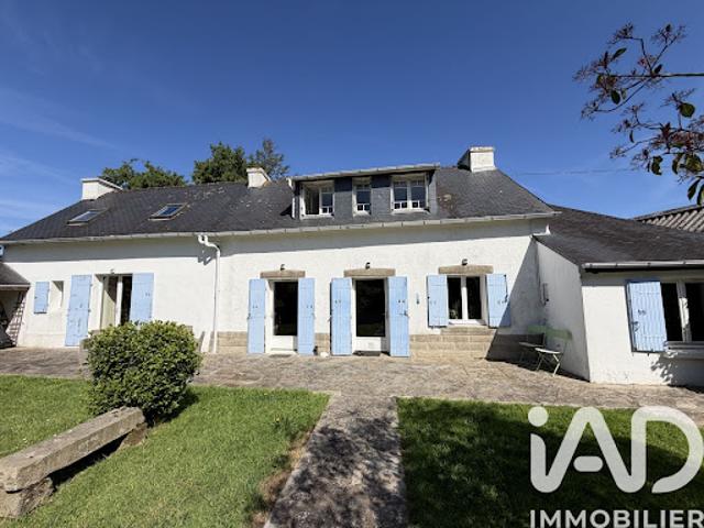 Vente Maison 5 pièces 99 m2 Châteauneuf du Faou