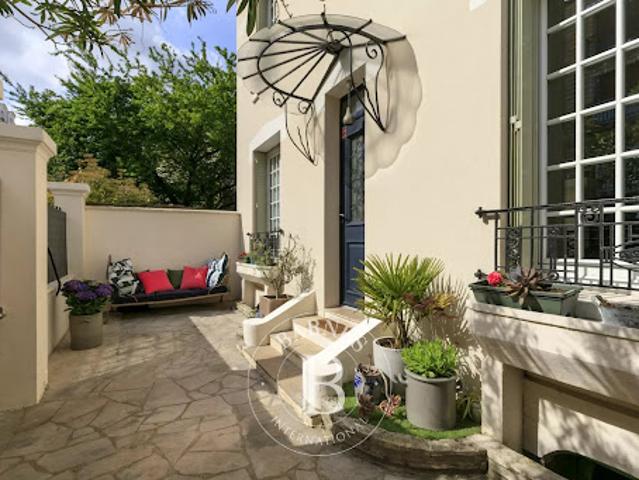 Vente Maison 5 pièces 99 m2 Clamart