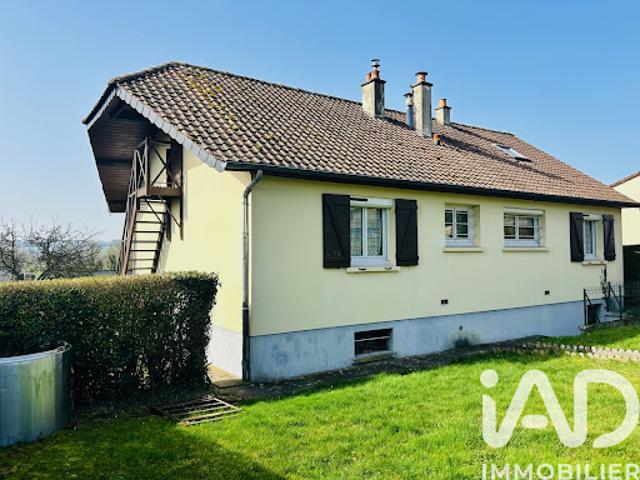 Vente Maison 5 pièces 99 m2 Mesnières en Bray