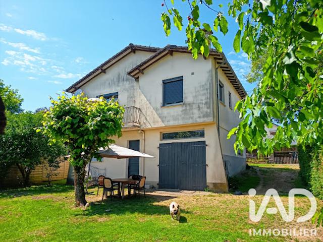 Vente Maison 5 pièces 99 m2 Saint Priest de Gimel