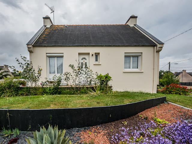 Vente Maison 5 pièces 99 m2 Ploudalmézeau
