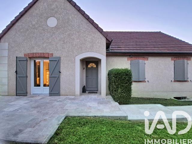 Vente Maison 5 pièces 99 m2 Varennes Changy
