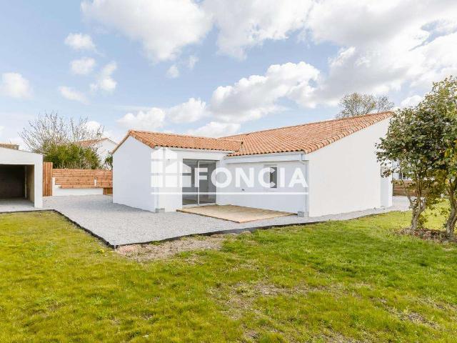 Vente maison 5 pièces Coëx 85