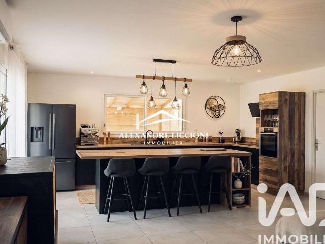 Vente maison 5 pièces Carcès 83