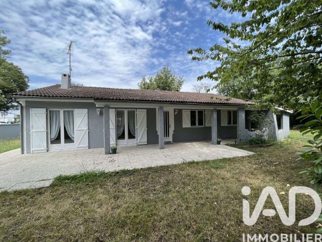 Vente maison 5 pièces Carbon Blanc 33