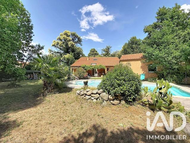 Vente maison 5 pièces Casteil 66