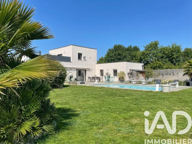 Vente maison 5 pièces Chambon 17