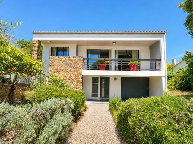 Vente maison 5 pièces Château d'Olonne 85