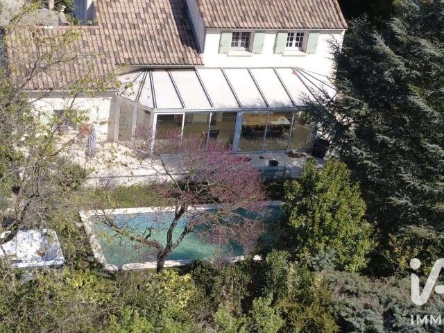 Vente maison 5 pièces Châteauneuf du Rhône 26
