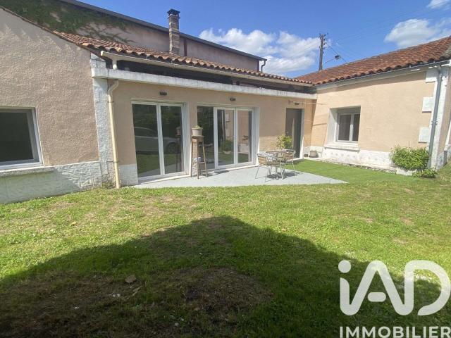 Vente maison 5 pièces Châteaubernard 16