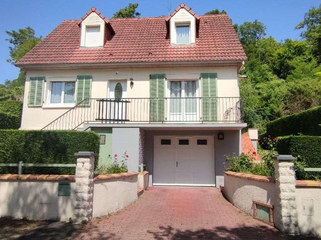 Vente maison 5 pièces Clermont Créans 72