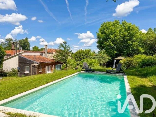 Vente maison 5 pièces Ambérac 16