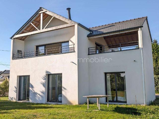 Vente maison 5 pièces Ambon 56