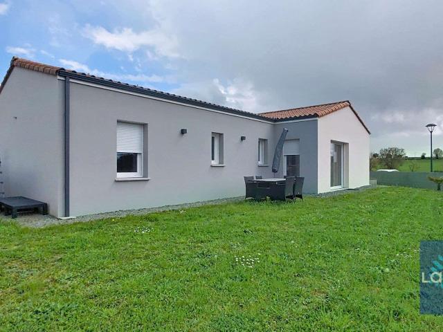 Vente maison 5 pièces Antigny 85