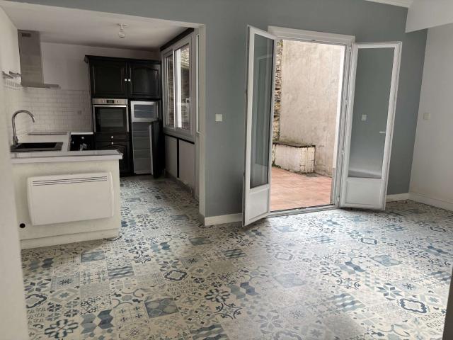 Vente maison 5 pièces Angers Saint Serge 49