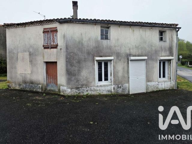 Vente maison 5 pièces Adilly 79