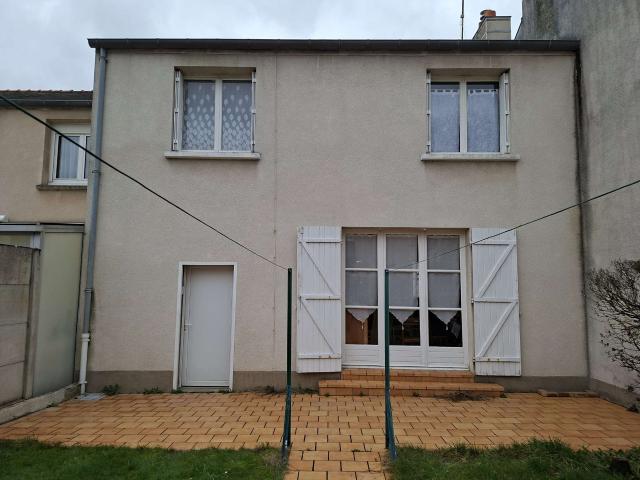 Vente maison 5 pièces Allonnes 72