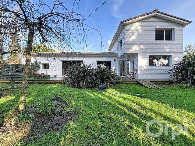 Vente maison 5 pièces Apremont 85