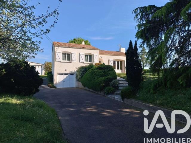 Vente maison 5 pièces Aubigny 85