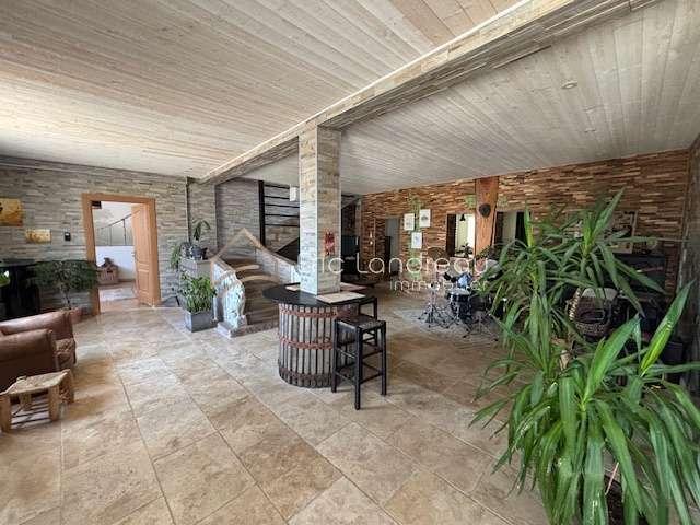 Vente maison 5 pièces Avrillé 85