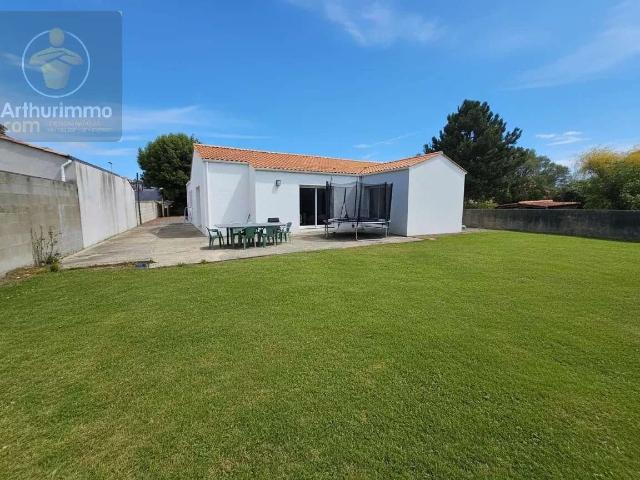Vente maison 5 pièces Bouin 85