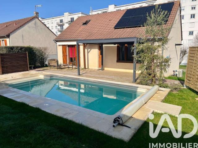Vente maison 5 pièces Bourges 18