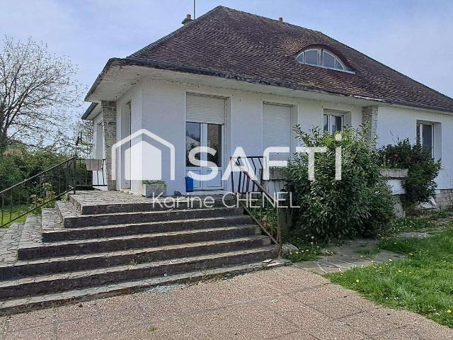 Vente maison 5 pièces Bagnoles de l'Orne Normandie 61