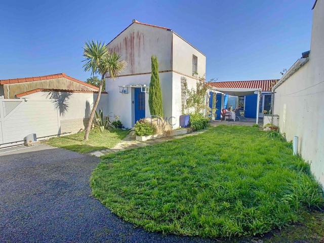 Vente maison 5 pièces Barbâtre 85