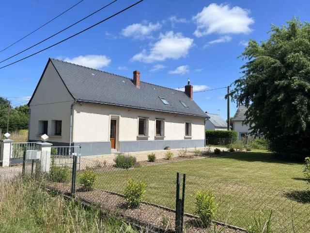 Vente maison 5 pièces Beaufort en Anjou 49