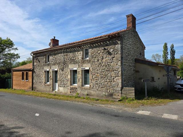 Vente maison 5 pièces Beaufou 85