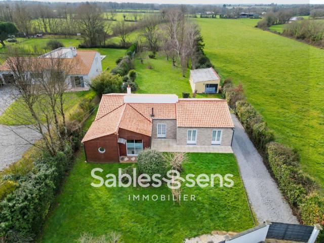 Vente maison 5 pièces Beaulieu sous la Roche 85