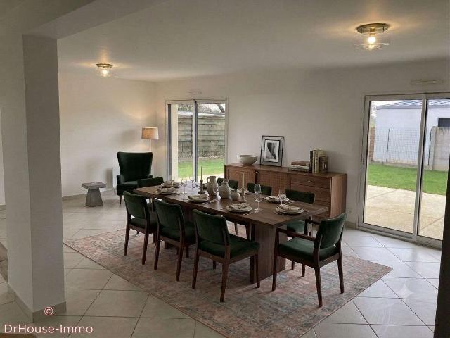 Vente maison 5 pièces Berric 56